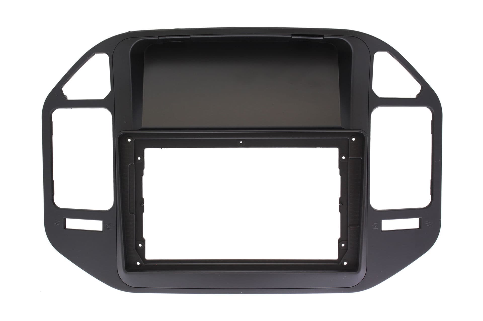 Рамка магнитолы 9" на MITSUBISHI Pajero, Montero, Shogun 1999-2006