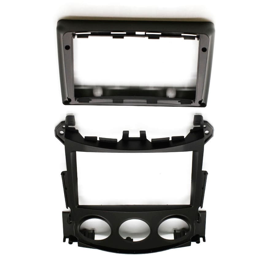 Рамка магнитолы 9" на NISSAN 370Z 2009-2012